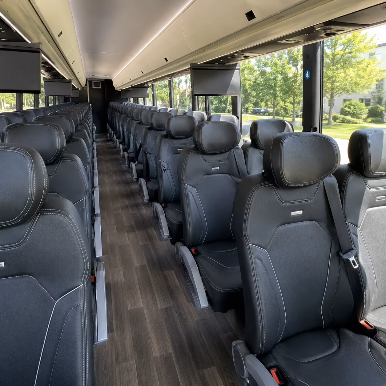 blacksburg timely charter buses for blacksburg corporate outings