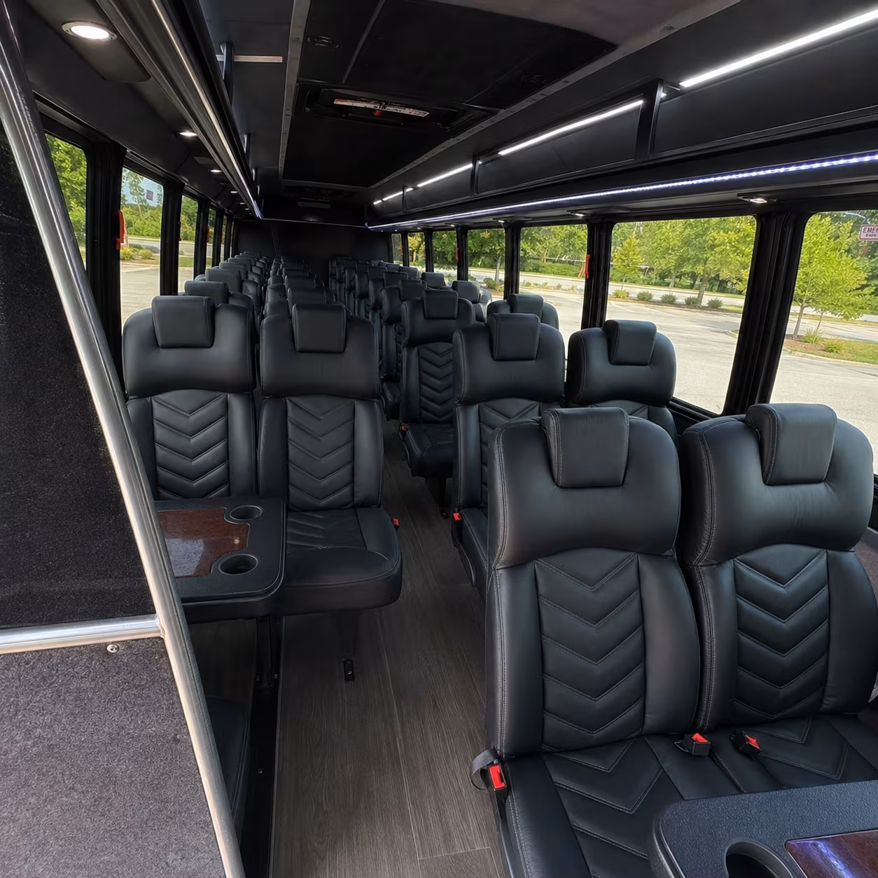portsmouth easy airport shuttle bus rentals in portsmouth
