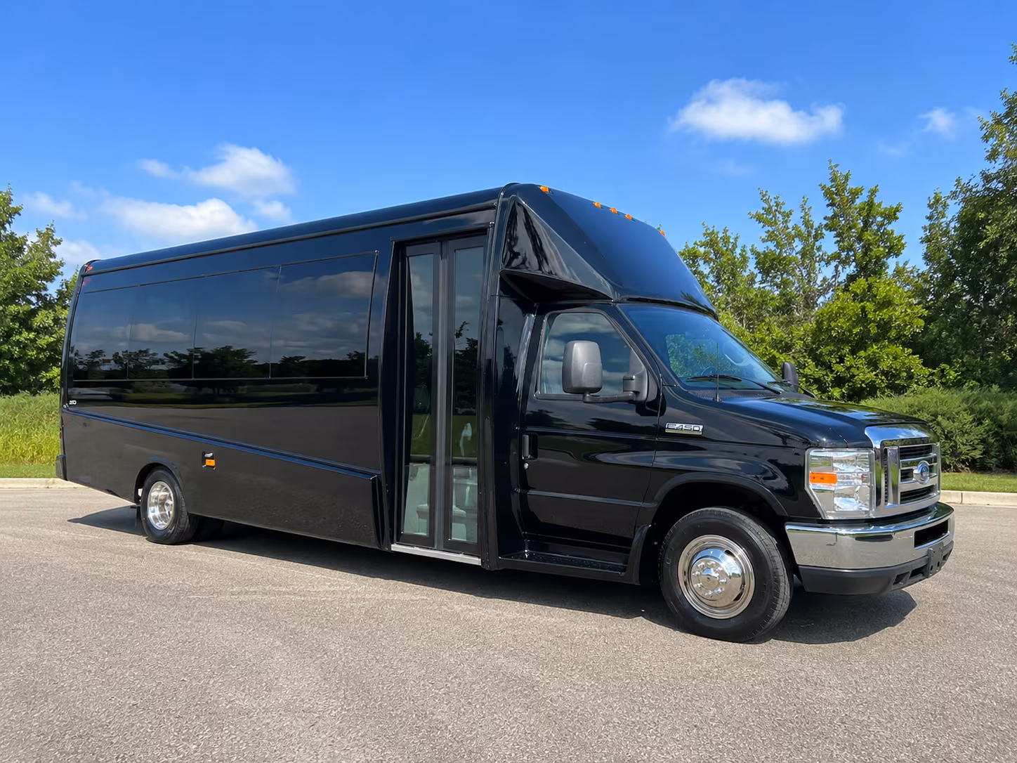 virginia beach book charter bus rentals for corporate travel in virginia beach