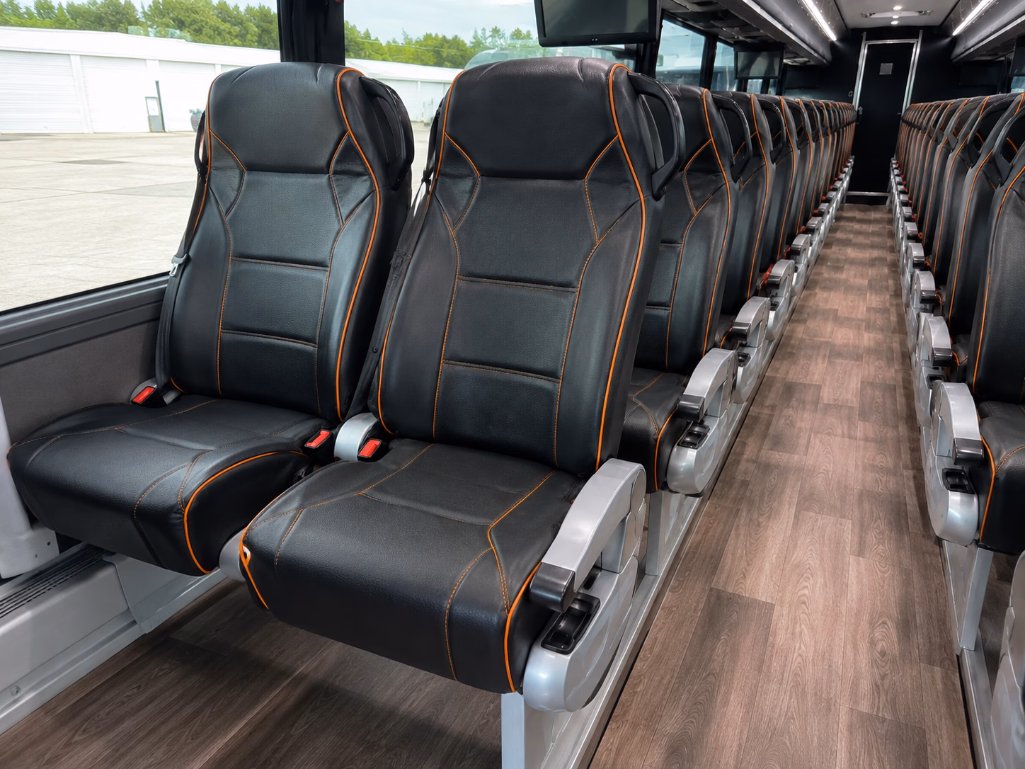 virginia beach short and long distance charter bus rentals for virginia beach school groups